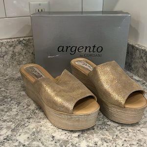 Argento by Cordani Brianna wedge